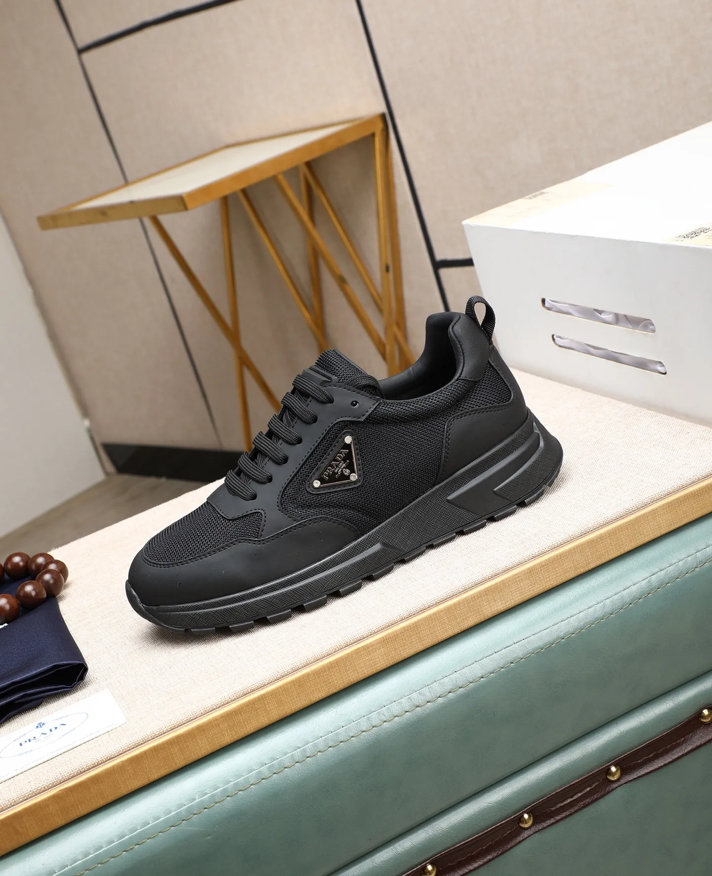 Men's shoes 💰540 🌹🌹[PRADA—Prada] latest model 🙈original replica! 👟👟👟Available here. The workmanship is top-notch. The upper is made from Italy. 🇮🇹Imported first-layer cowhide. ❗️Breathable cowhide lining@Suitable for travel. The original version has an enlarged engraved sole, making it suitable for all kinds of travels, showing low-key luxury. Let quality speak for itself. Color: Size: 38-44